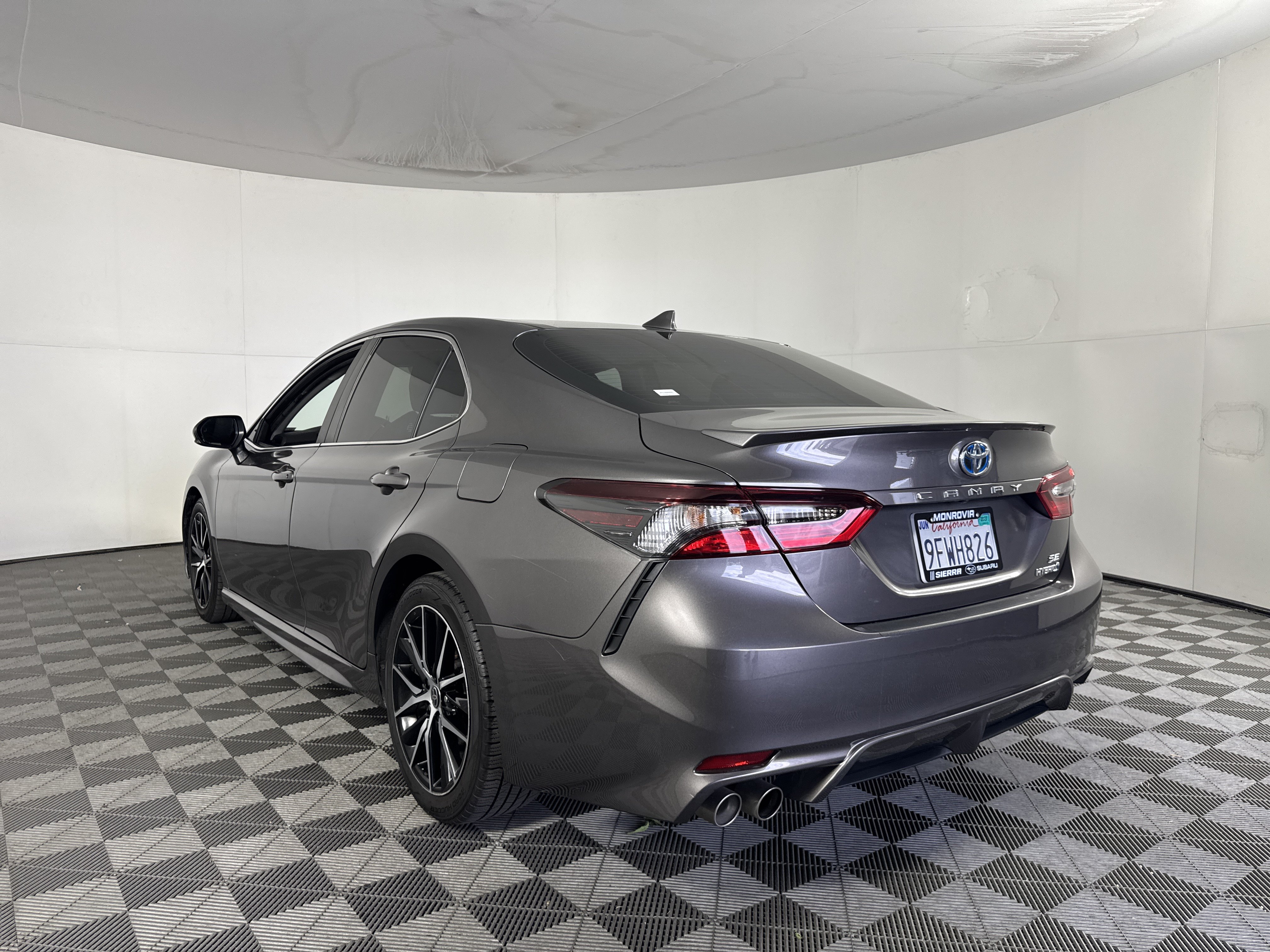 Used 2023 Toyota Camry SE w/ Audio Upgrade Package FWD image 8