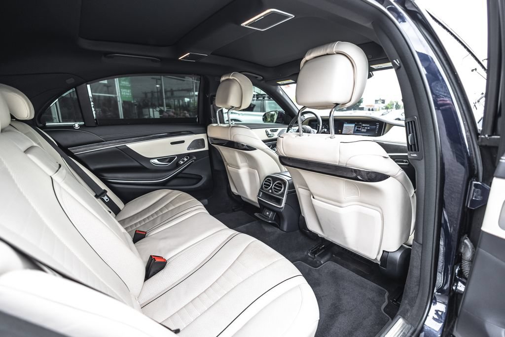 Used 2020 Mercedes-Benz S 560 Sedan image 33