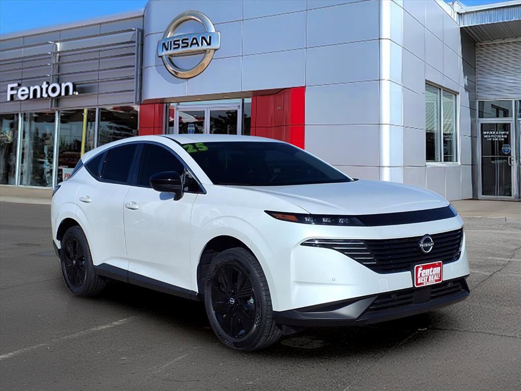 Certified 2025 Nissan Murano SV image 1