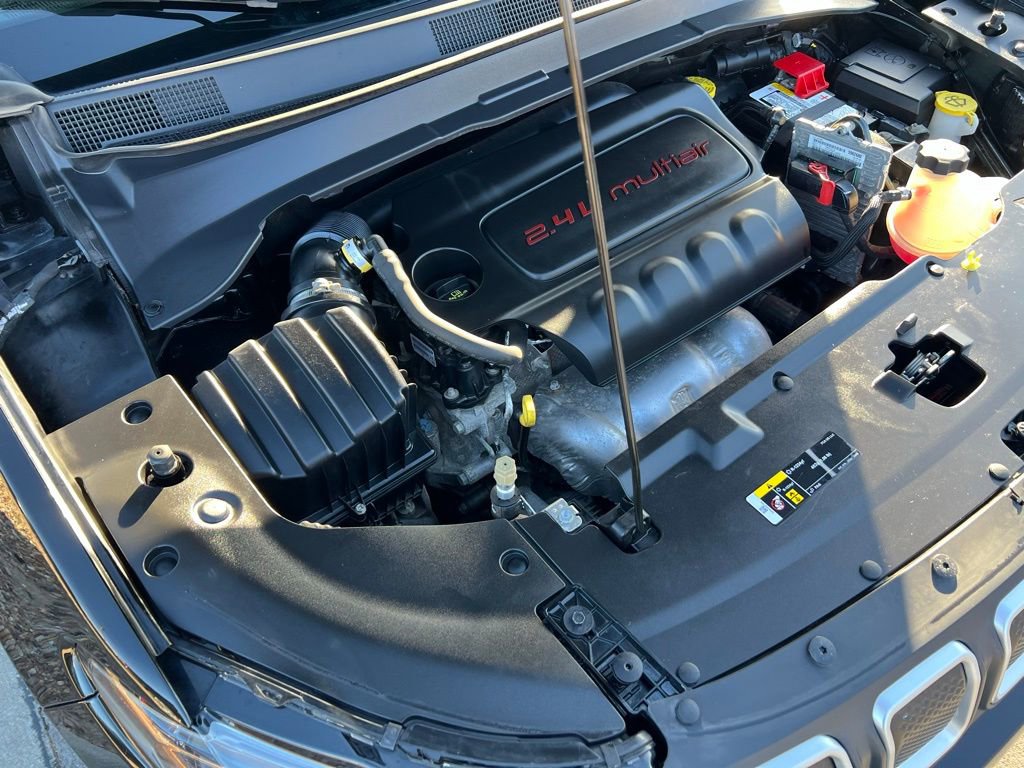 Used 2022 Jeep Compass Latitude image 41