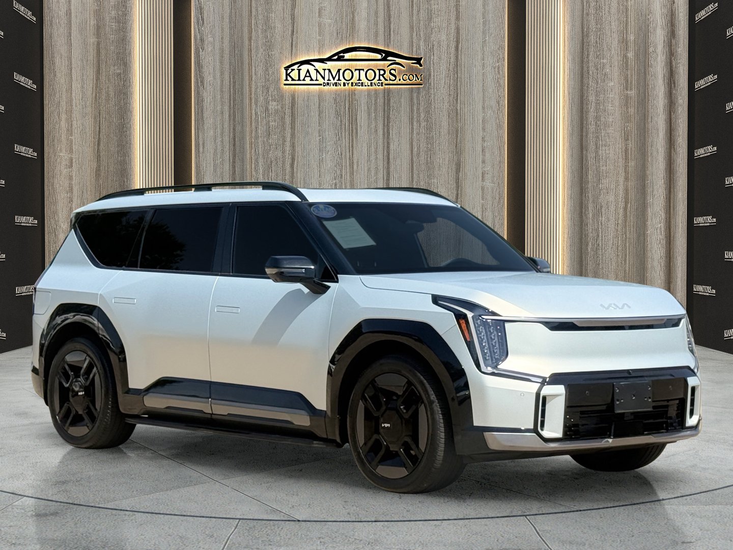 Used 2024 Kia EV9 GT-Line