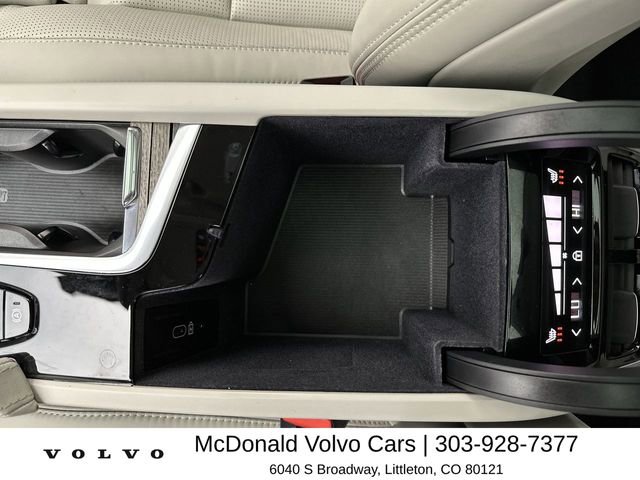 Certified 2024 Volvo XC90 B6 Ultimate w/ Protection Package Premier AWD/4WD image 21