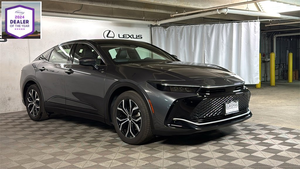 Used 2023 Toyota Crown Limited