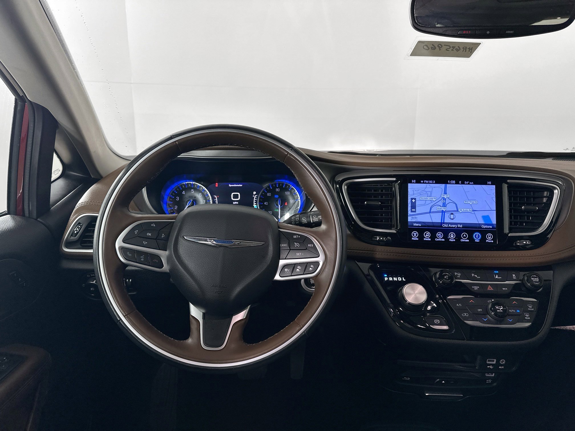 Used 2017 Chrysler Pacifica Limited FWD image 29