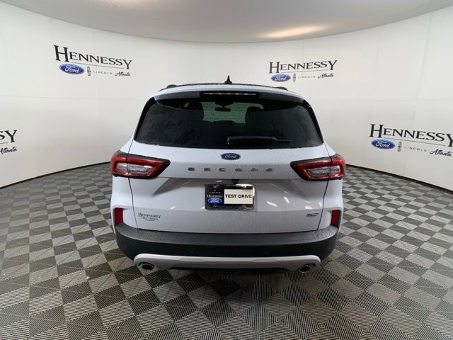 Used 2025 Ford Escape SE image 6