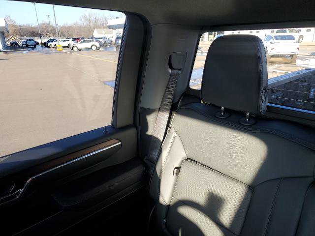 New 2026 GMC Sierra 2500 Denali w/ Denali Reserve Package image 13