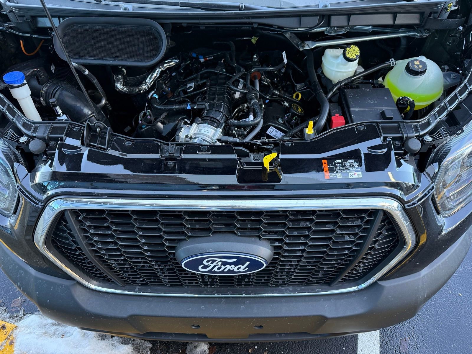 New 2026 Ford Transit 250 148 Medium Roof Extended AWD w/ Exterior Upgrade Package image 37