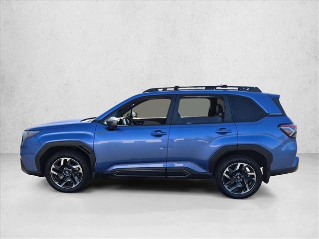 Used 2025 Subaru Forester Limited AWD/4WD image 9