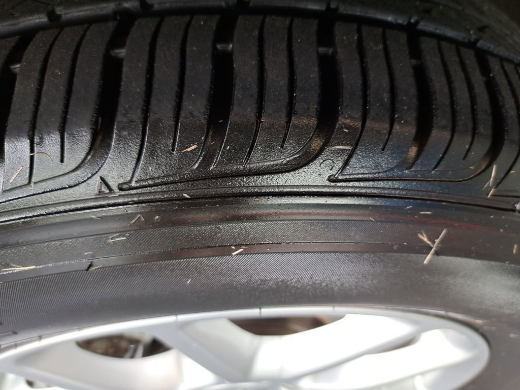Used 2023 Chrysler Pacifica Touring-L FWD image 35