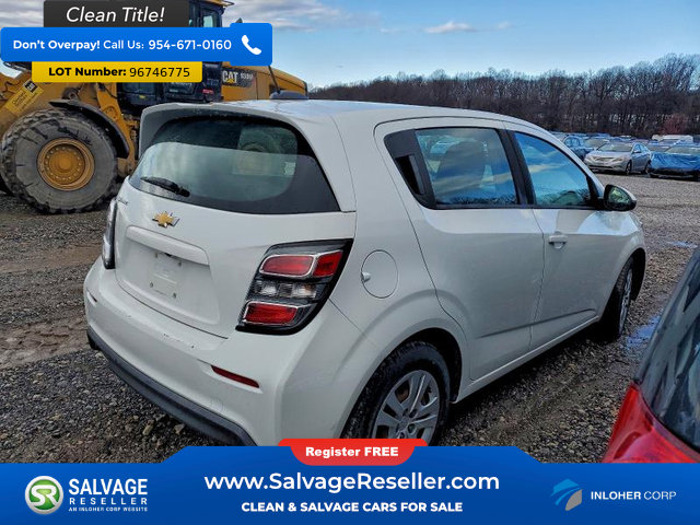 Used 2019 Chevrolet Sonic LT image 4