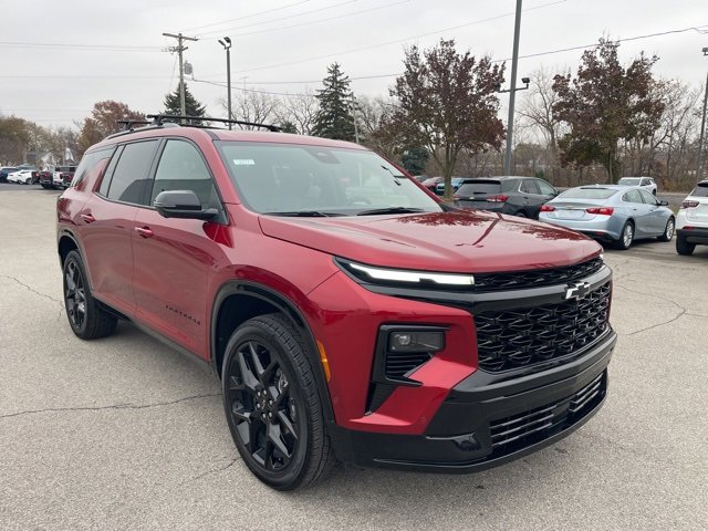 Certified 2025 Chevrolet Traverse RS w/ LPO, Floor Liner Package image 11