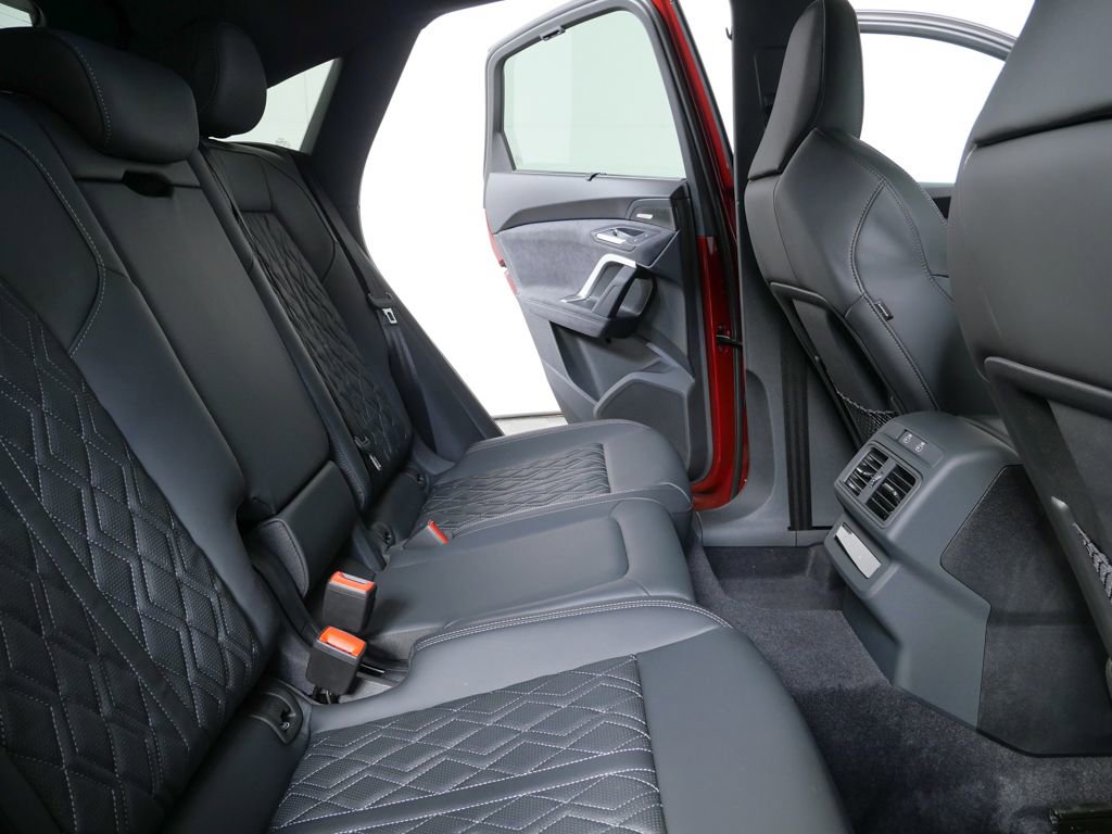 New 2026 Audi SQ5 Premium Plus AWD/4WD image 19