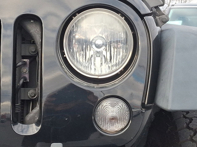 Used 2014 Jeep Wrangler Unlimited Sport w/ Quick Order Package 24S image 8