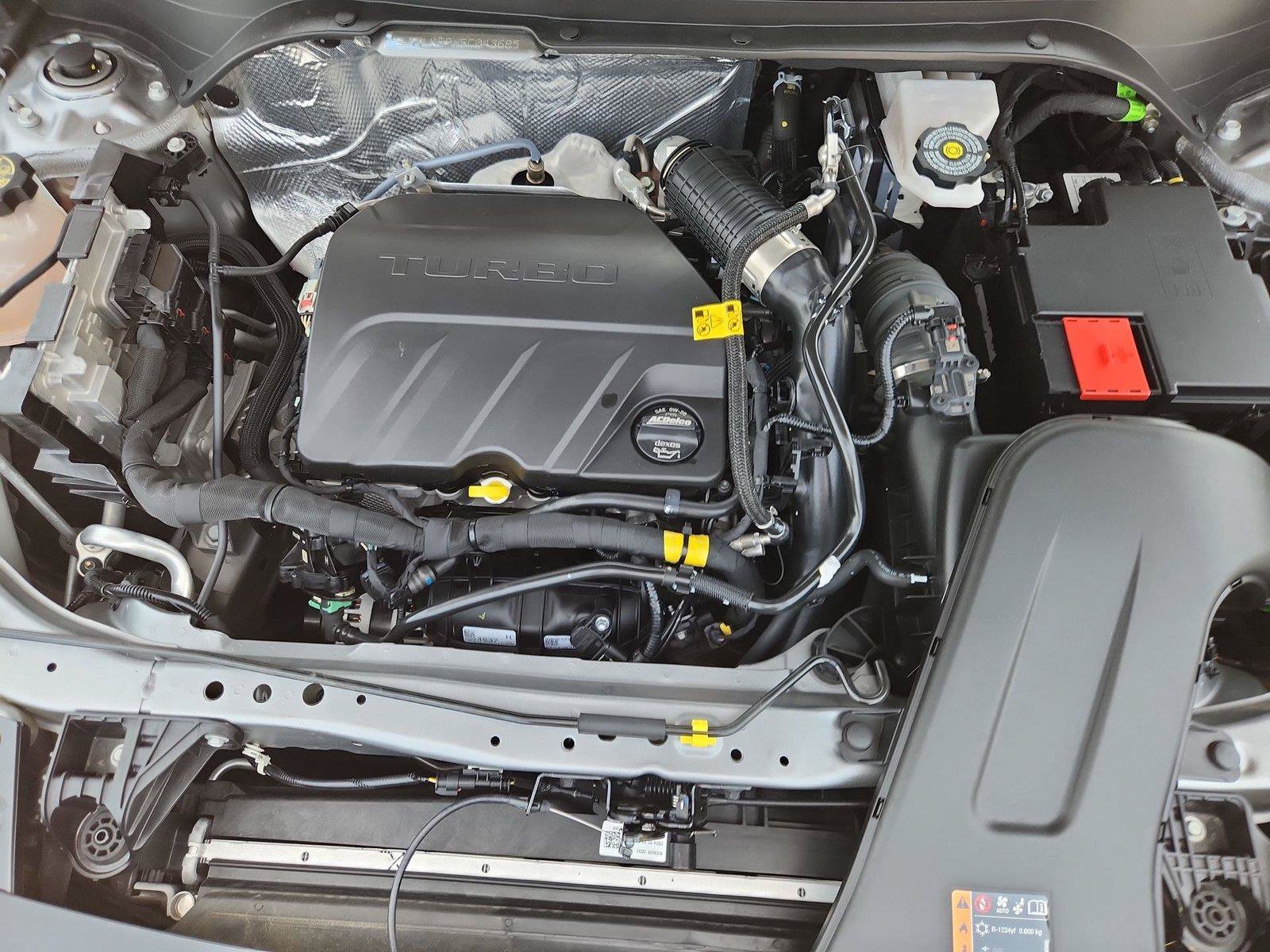 Used 2025 Chevrolet Trax ACTIV w/ Sunroof Package FWD image 28