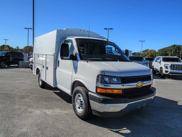 New 2025 Chevrolet Express 3500 w/ Power Convenience Package image 1