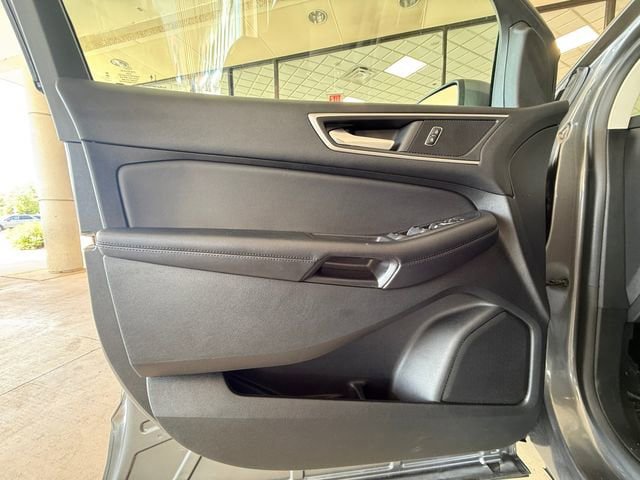 Used 2022 Ford Edge SEL w/ Convenience Package AWD/4WD image 23