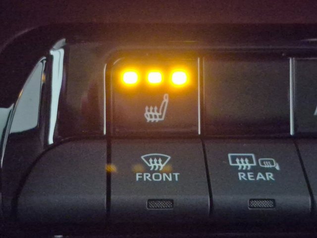 New 2026 Toyota Prius XSE image 23