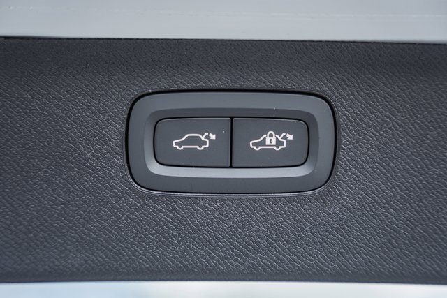 New 2026 Volvo XC90 B6 Ultra image 10