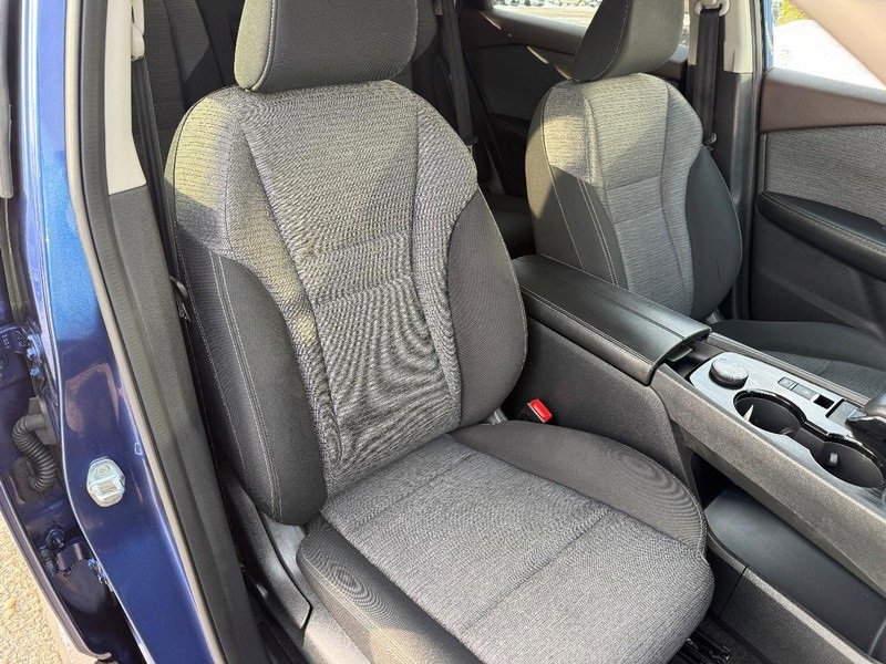 Used 2021 Nissan Rogue SV image 10