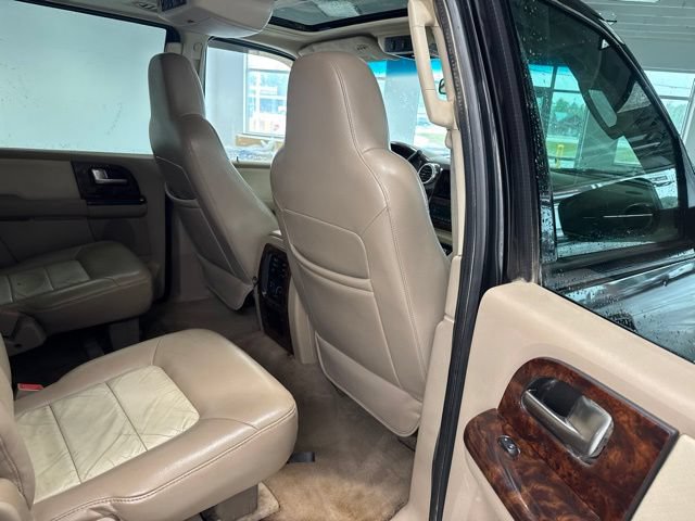 Used 2004 Ford Expedition Eddie Bauer AWD/4WD image 29