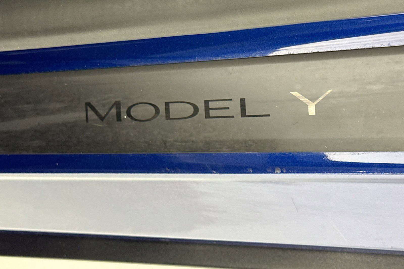 Used 2021 Tesla Model Y Long Range AWD/4WD image 8