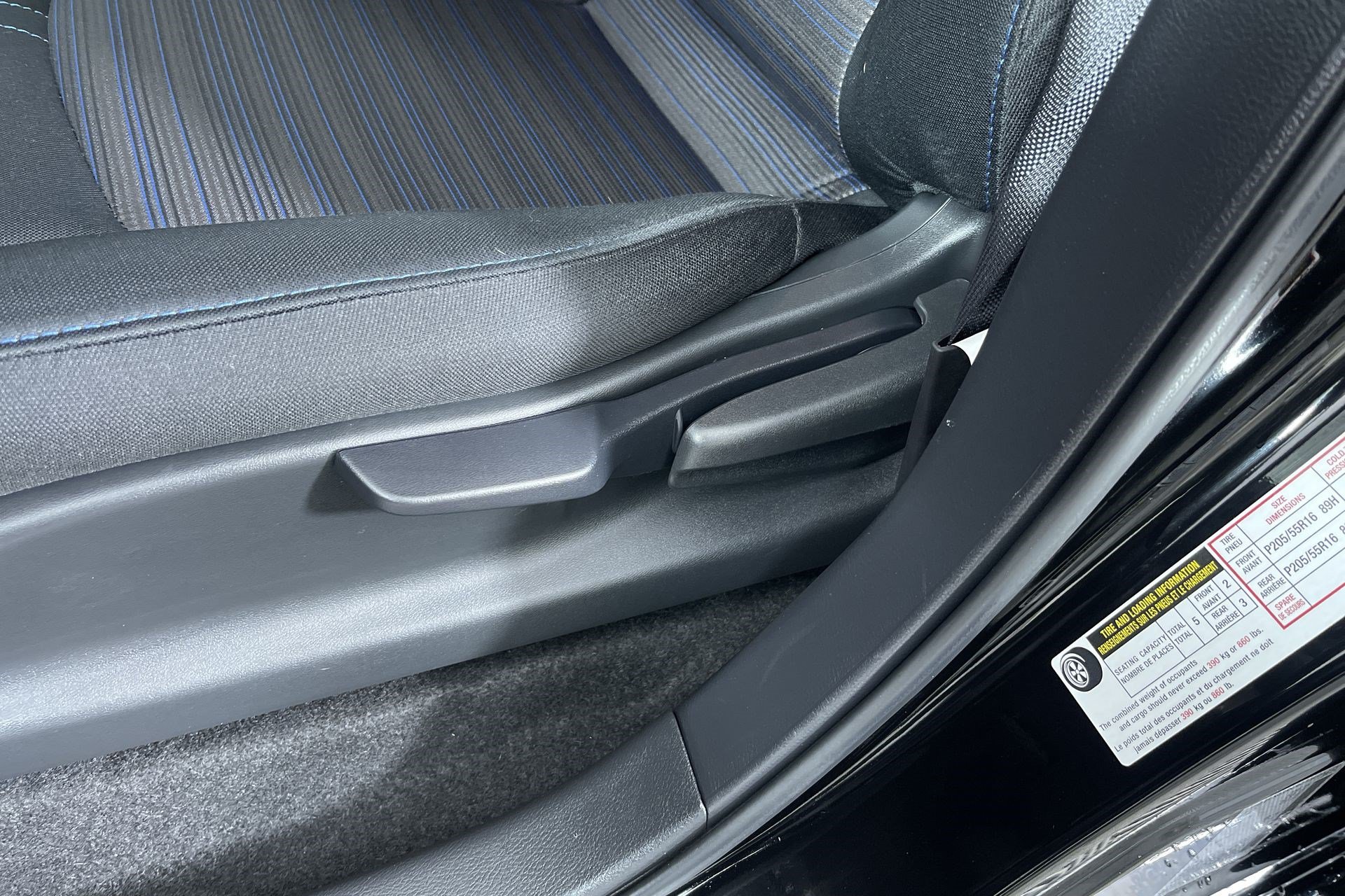 Certified 2025 Nissan Leaf S FWD image 13