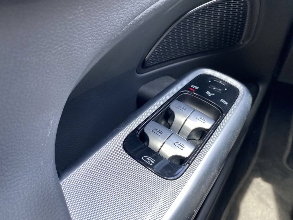 Certified 2026 Mercedes-Benz E 350 4MATIC Sedan image 9