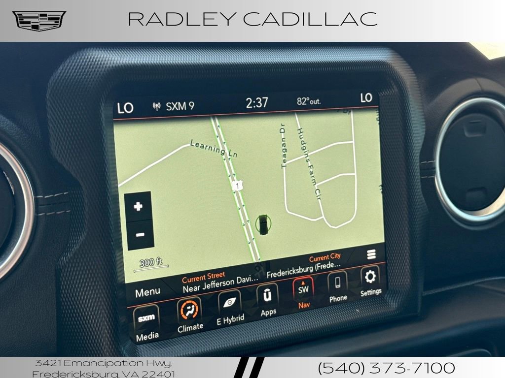 Used 2023 Jeep Wrangler Unlimited Sahara w/ Cold Weather Group AWD/4WD image 8