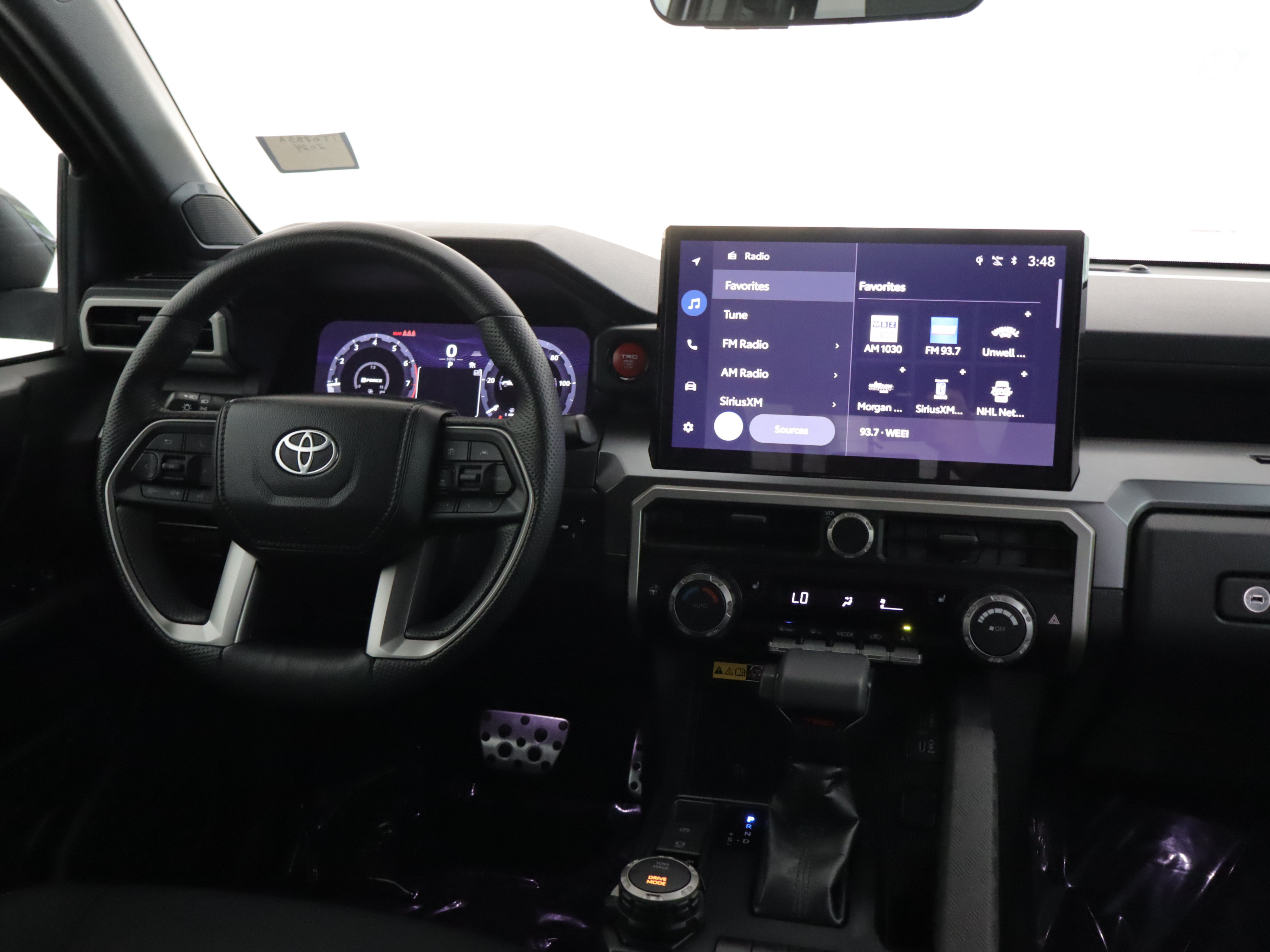 Used 2024 Toyota Tacoma TRD Sport w/ TRD Sport Upgrade Package AWD/4WD image 2