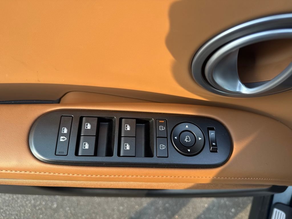 Used 2026 Hyundai Palisade Calligraphy image 11