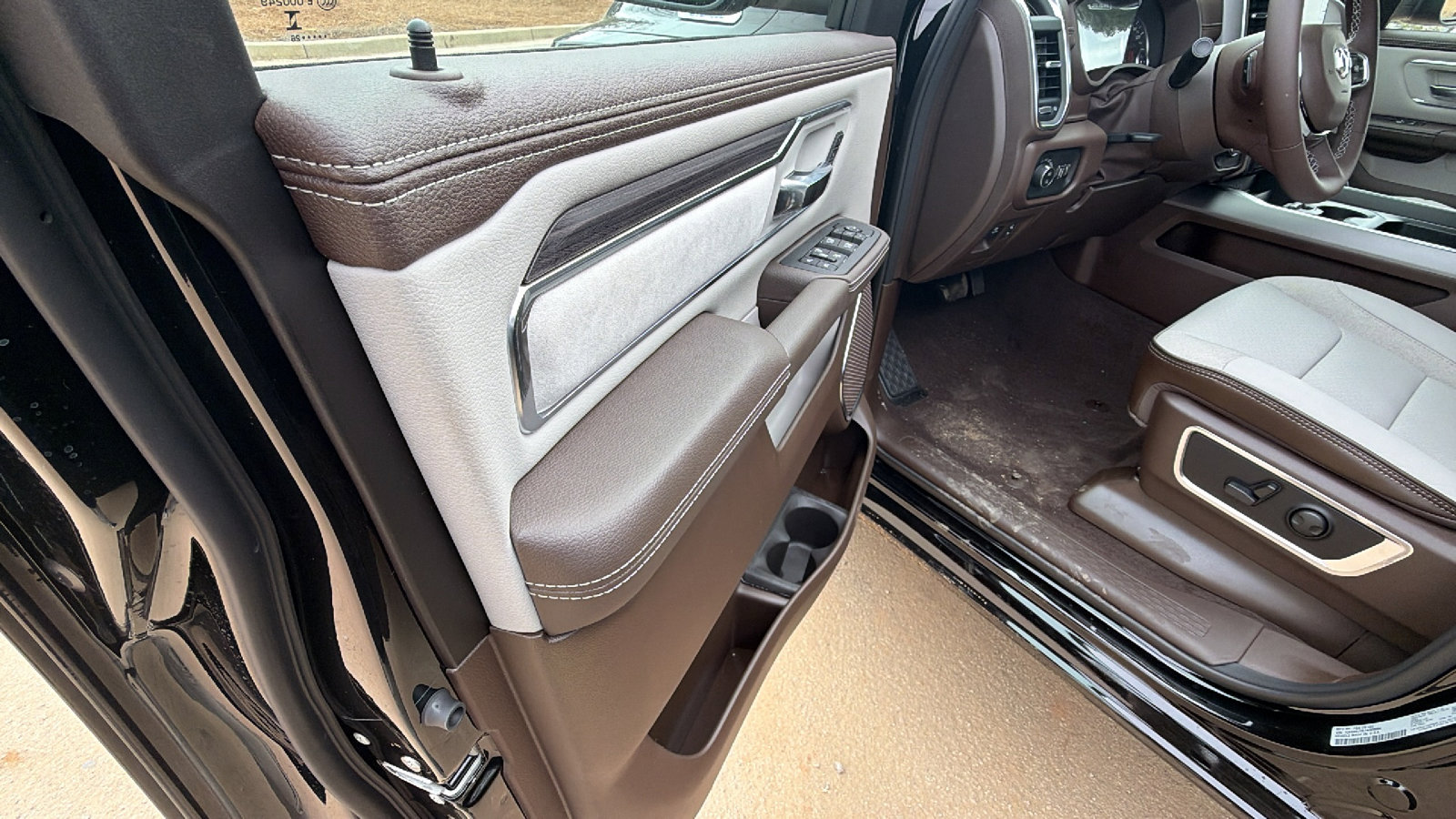 New 2026 RAM 1500 Laramie image 14