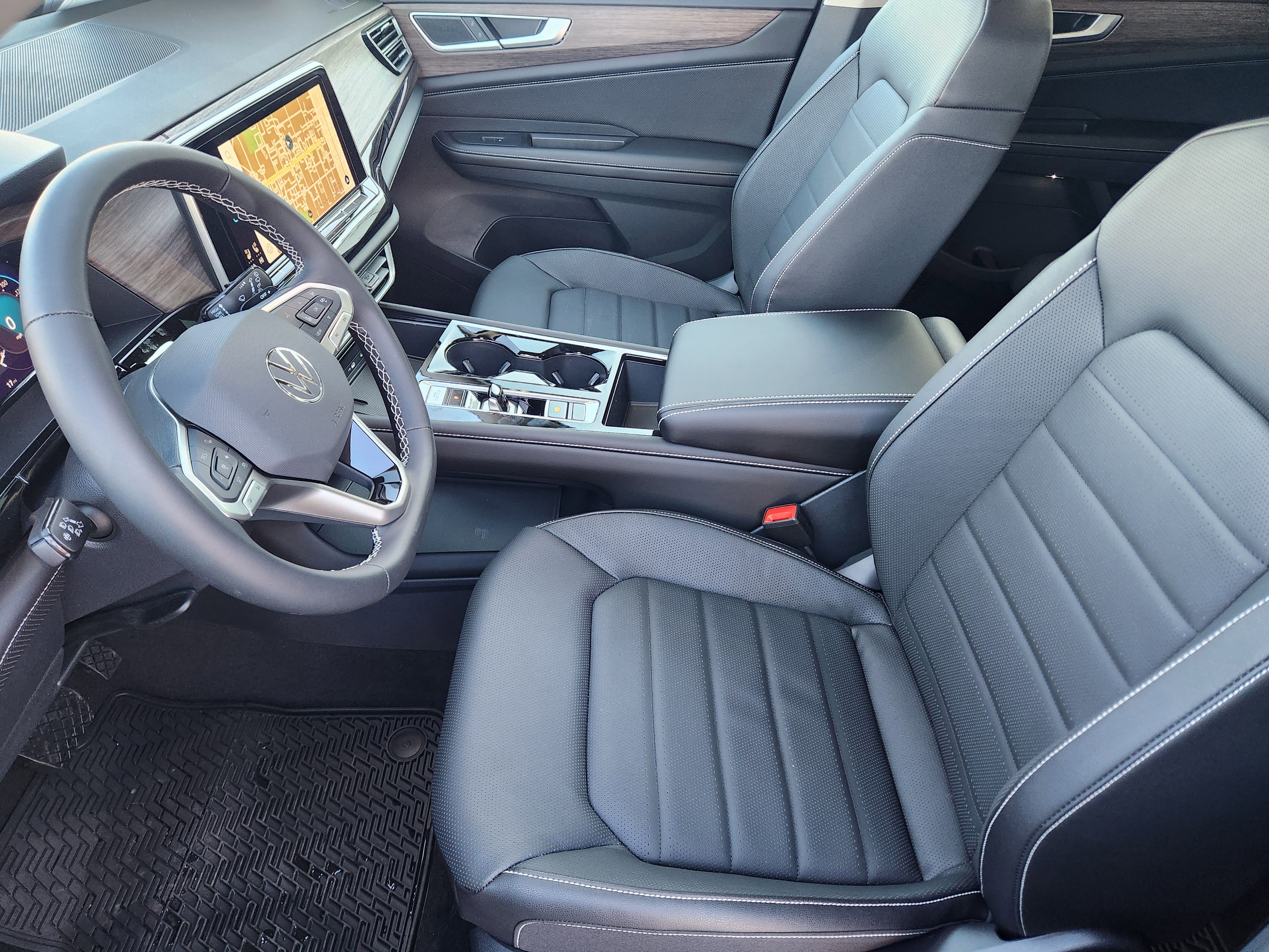 New 2026 Volkswagen Atlas SEL image 17