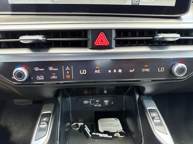 New 2026 Kia Sorento EX w/ EX Premium Package FWD image 14