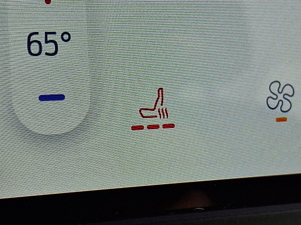 Used 2021 Ford Edge ST-Line FWD image 27