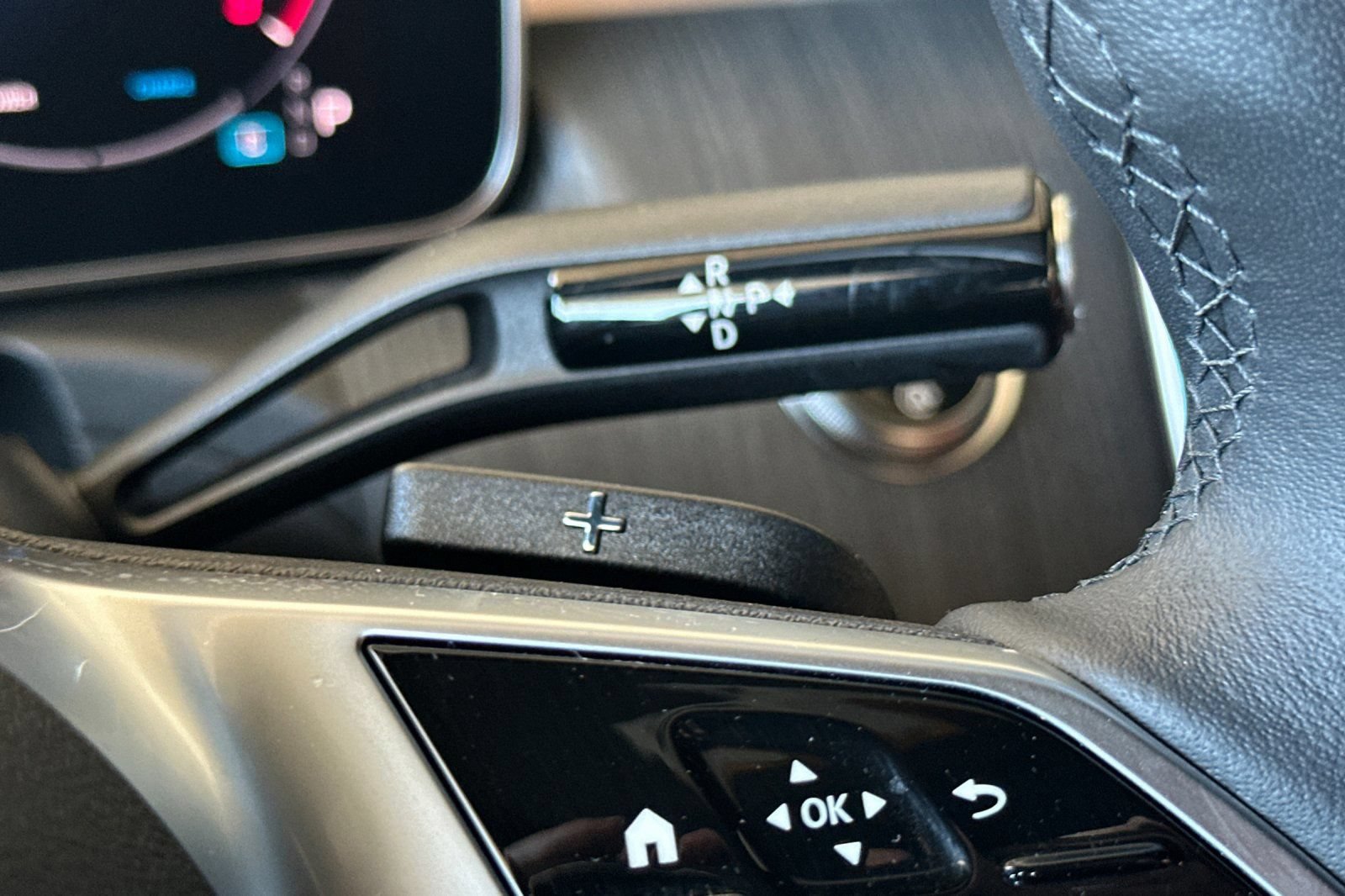 Certified 2024 Mercedes-Benz C 300 Sedan image 33
