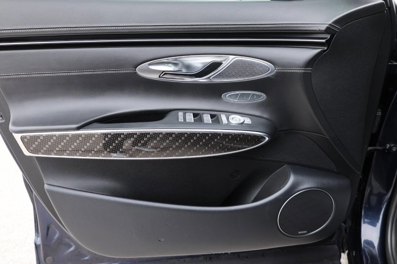 Used 2022 Genesis GV70 3.5T Sport w/ Sport Prestige Package image 12