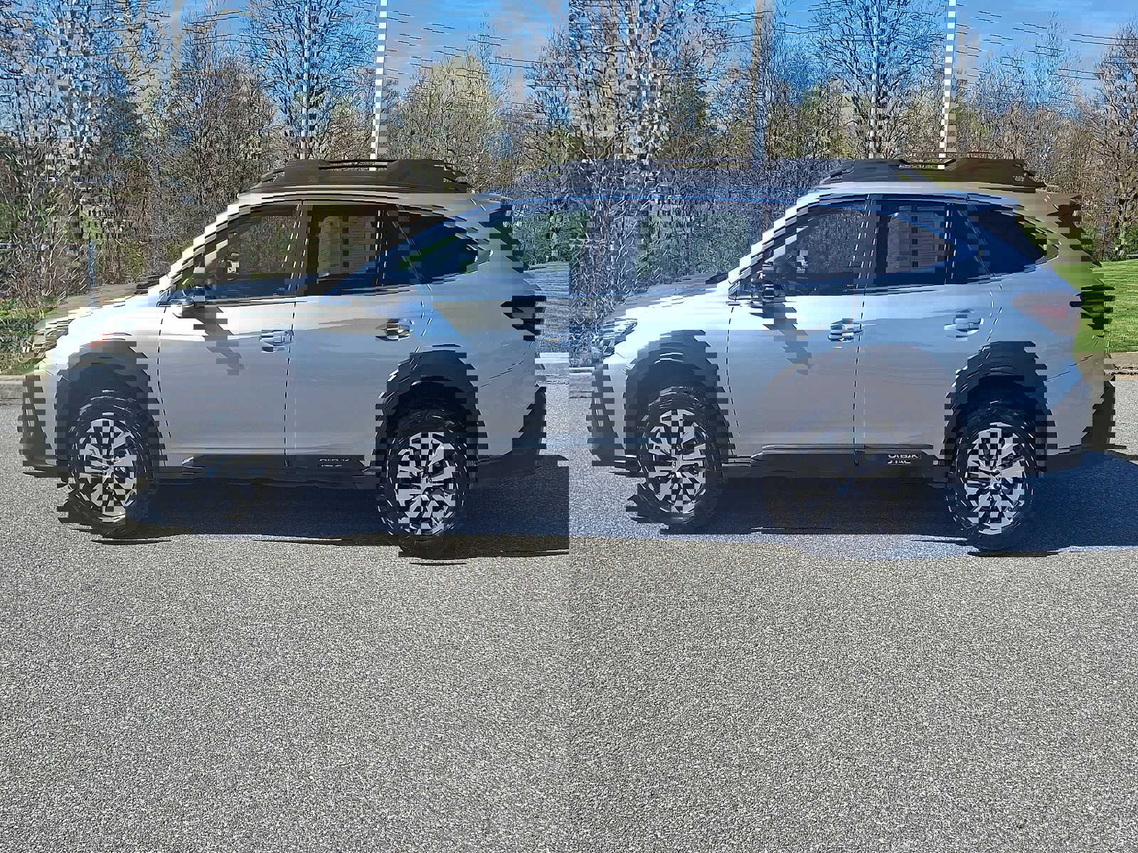 Certified 2025 Subaru Outback Premium AWD/4WD image 7