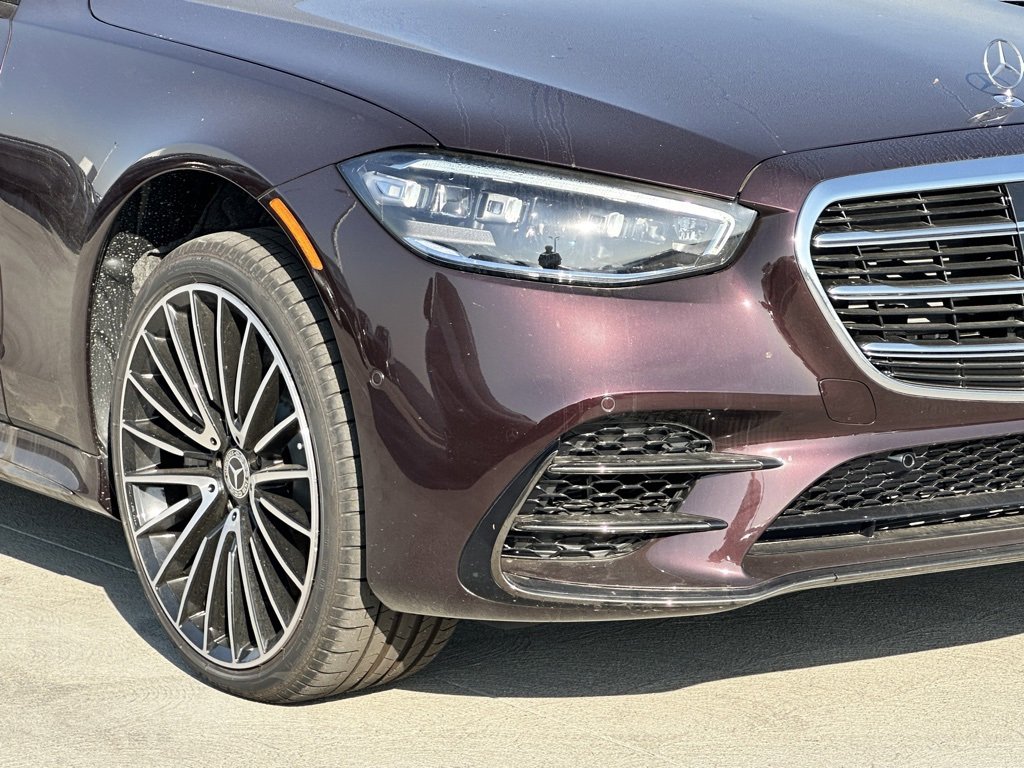 Used 2024 Mercedes-Benz S 580 4MATIC Sedan image 4