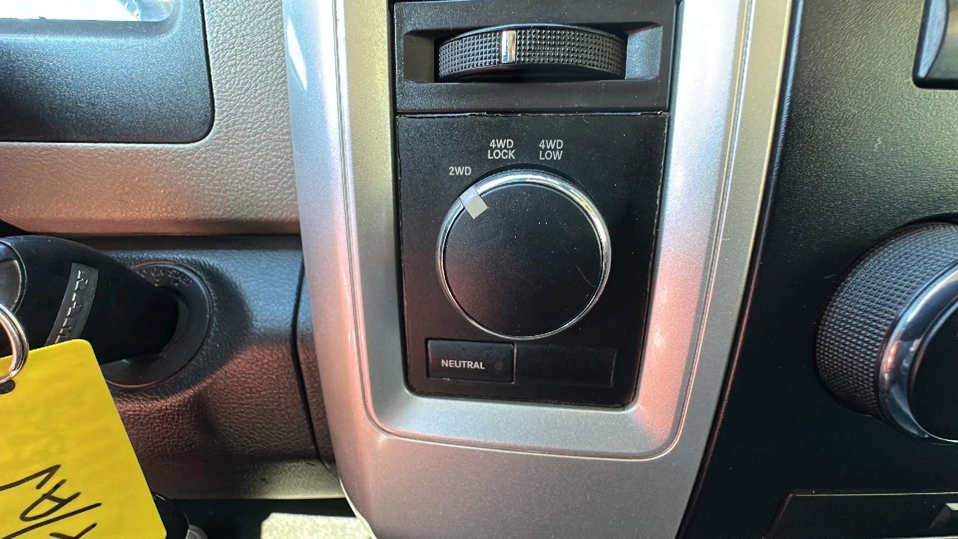 Used 2011 RAM 2500 SLT w/ Protection Group image 15