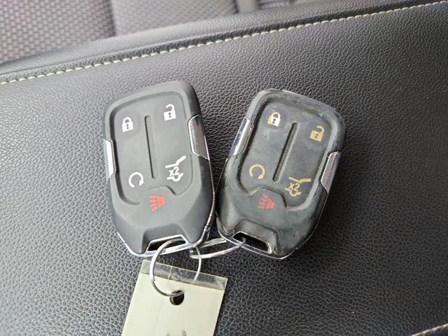 Used 2021 GMC Acadia SLE w/ Driver Convenience Package image 32