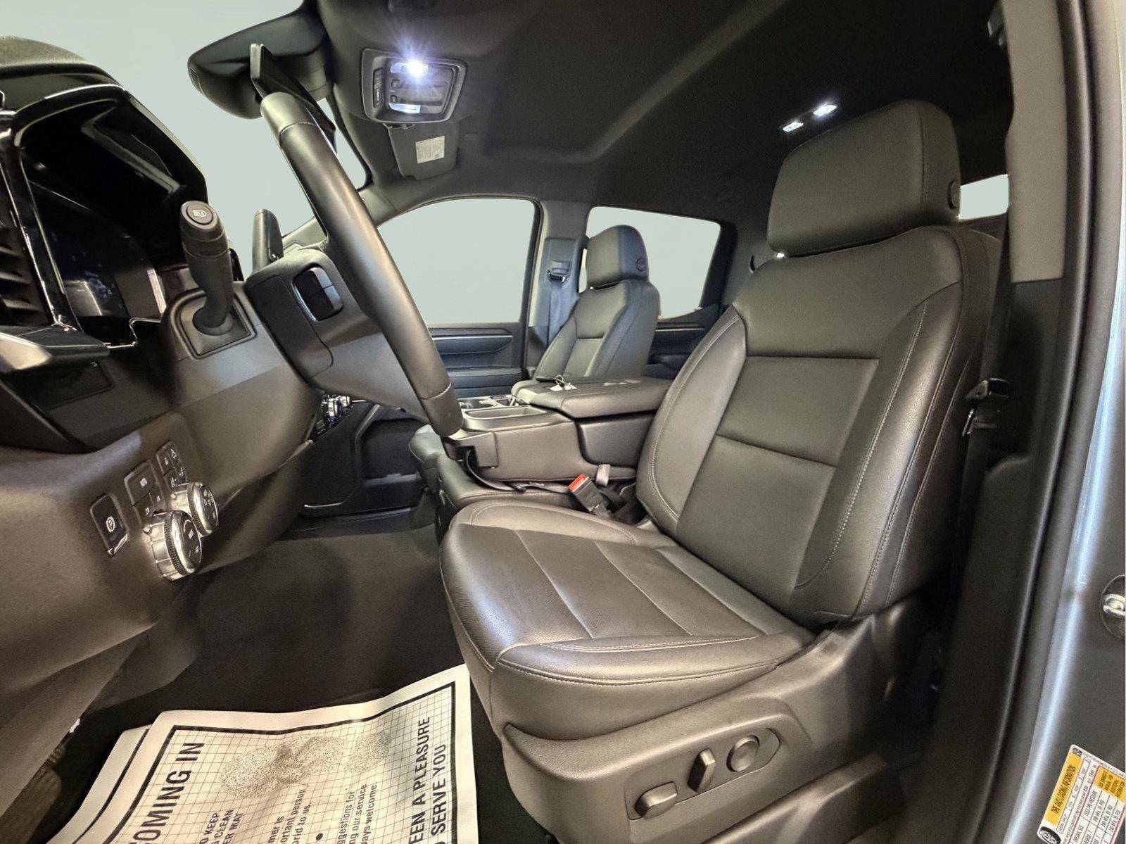 Used 2026 GMC Sierra 1500 SLT AWD/4WD image 24