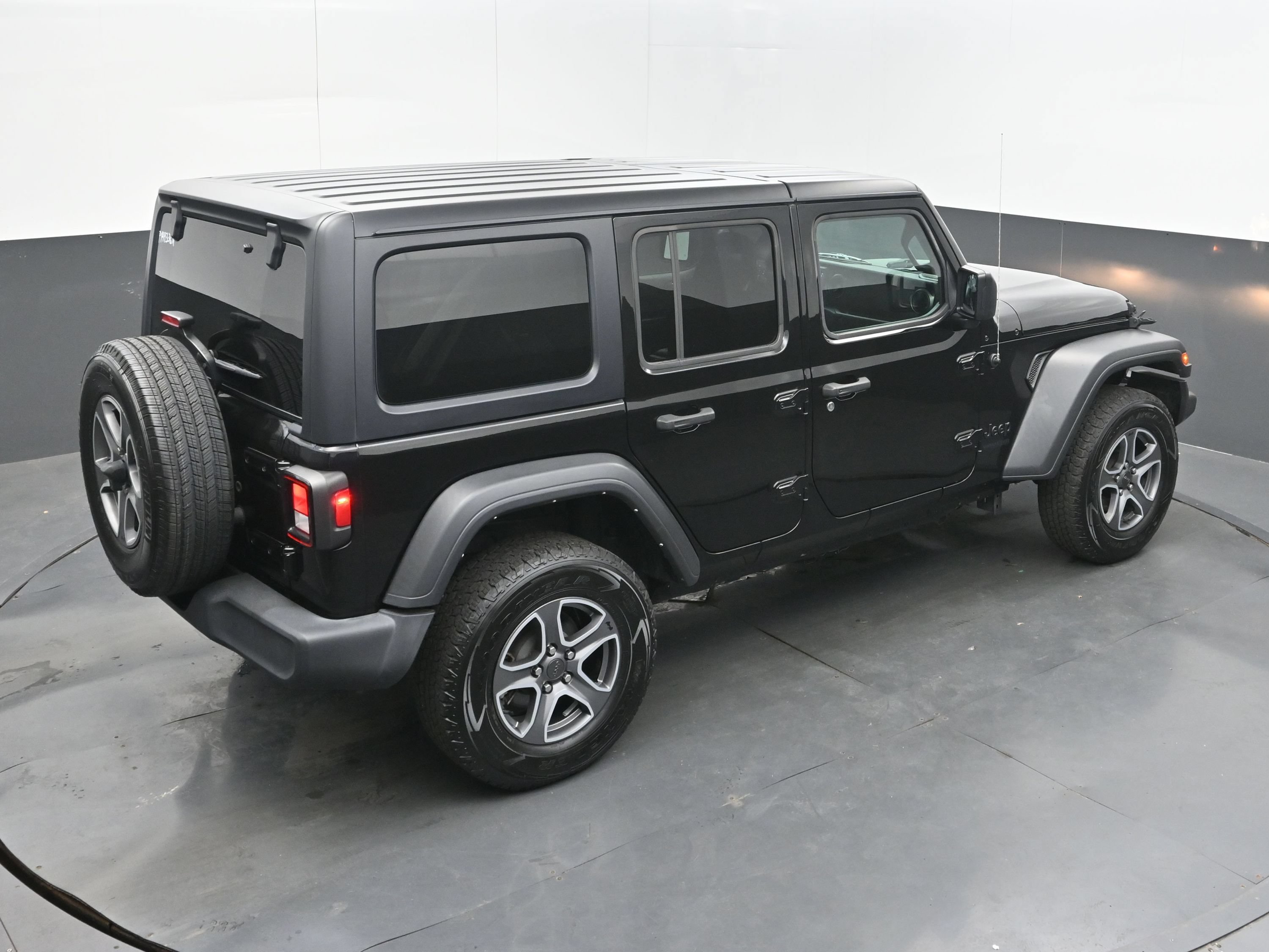 Used 2022 Jeep Wrangler Unlimited Sport AWD/4WD image 37
