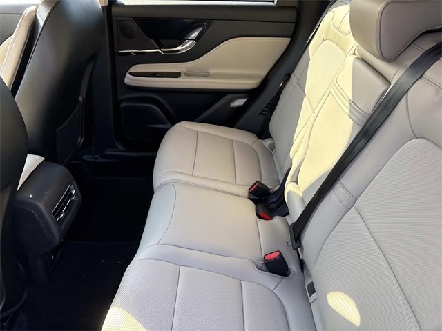 New 2026 Lincoln Corsair Reserve image 18