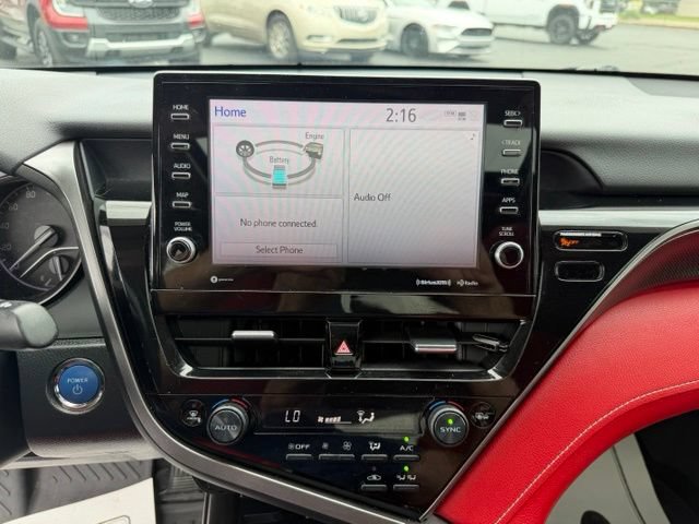 Used 2022 Toyota Camry XSE w/ Cold Weather Package FWD image 5