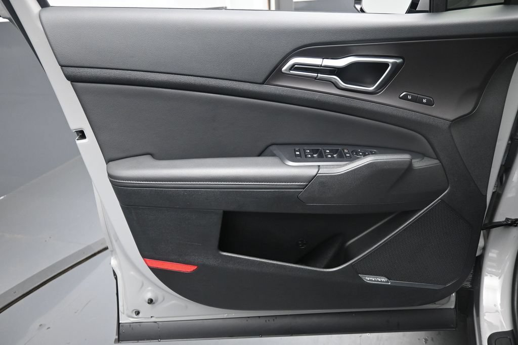 Used 2026 Kia Sportage SX Prestige FWD image 20