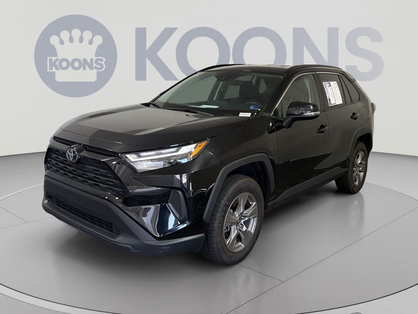 Used 2024 Toyota RAV4 XLE w/ Weather Package AWD/4WD image 1