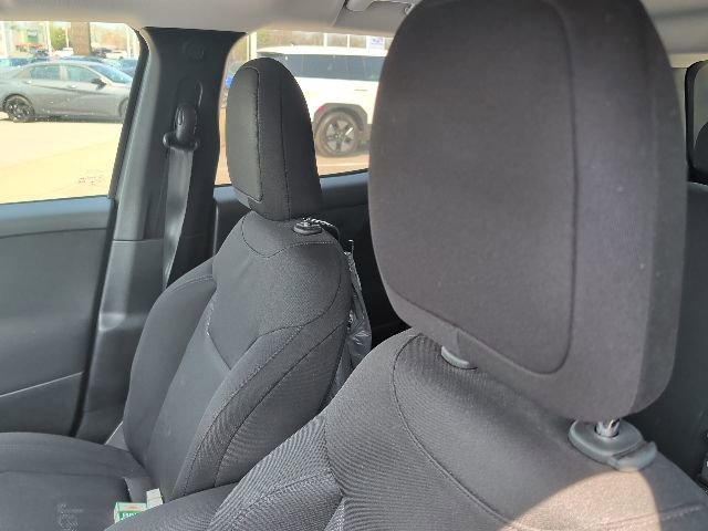 Used 2017 Jeep Renegade Latitude image 10