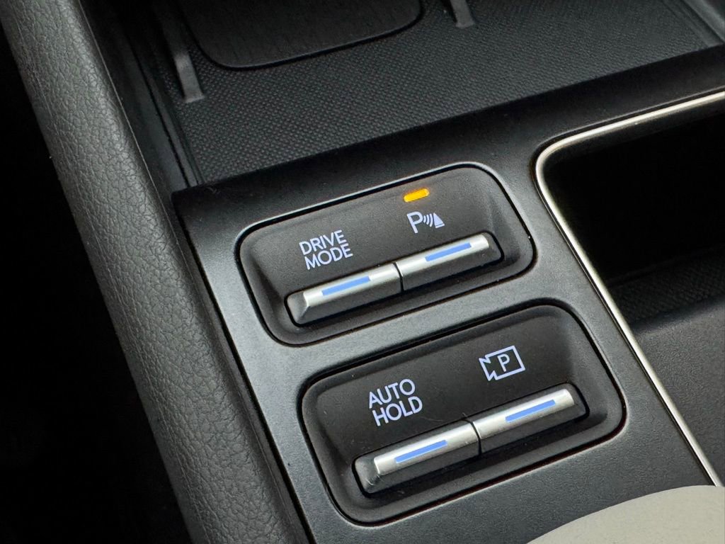 Used 2024 Hyundai Sonata Limited image 26