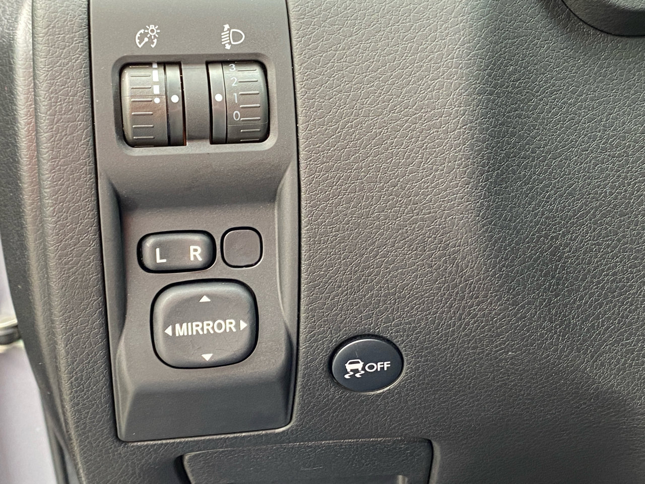 Used 2013 Subaru Impreza WRX STI Limited image 16