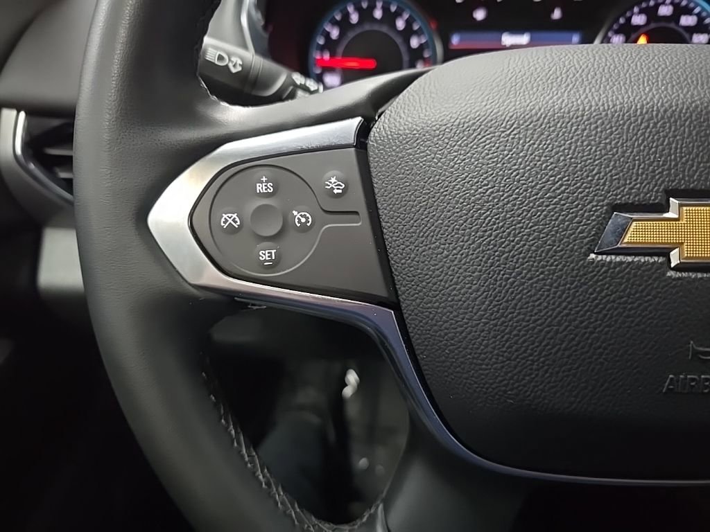 Used 2023 Chevrolet Traverse LT image 19